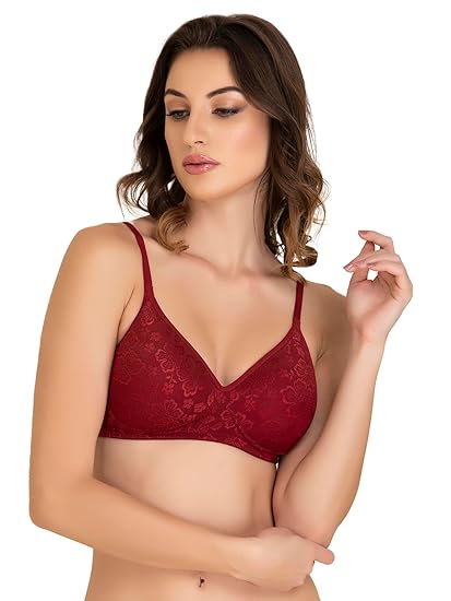 Clovia Women’s Elegant Lace Padded Non-Wired Comfort Bra